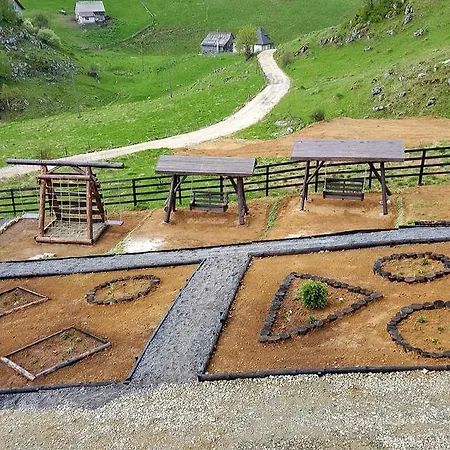克莱诺旅馆 招待所 Şirnea